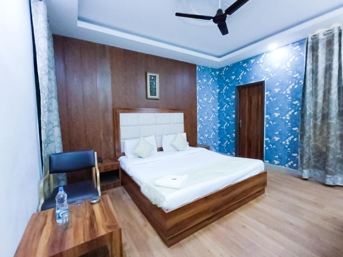 Rts - Mahipalpur Hotel 3*